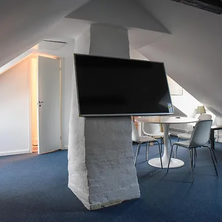 Prinsessegade 52, 3rd Floor Apartment *